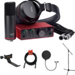 Focusrite Scarlett Solo Studio USB-C interfaz de audio con micrófono y auriculares (4ª generación) con abrazadera en soporte para auriculares, trípode para micrófono + pluma, filtro Kellopy Pop y cable XLR - imagen 1